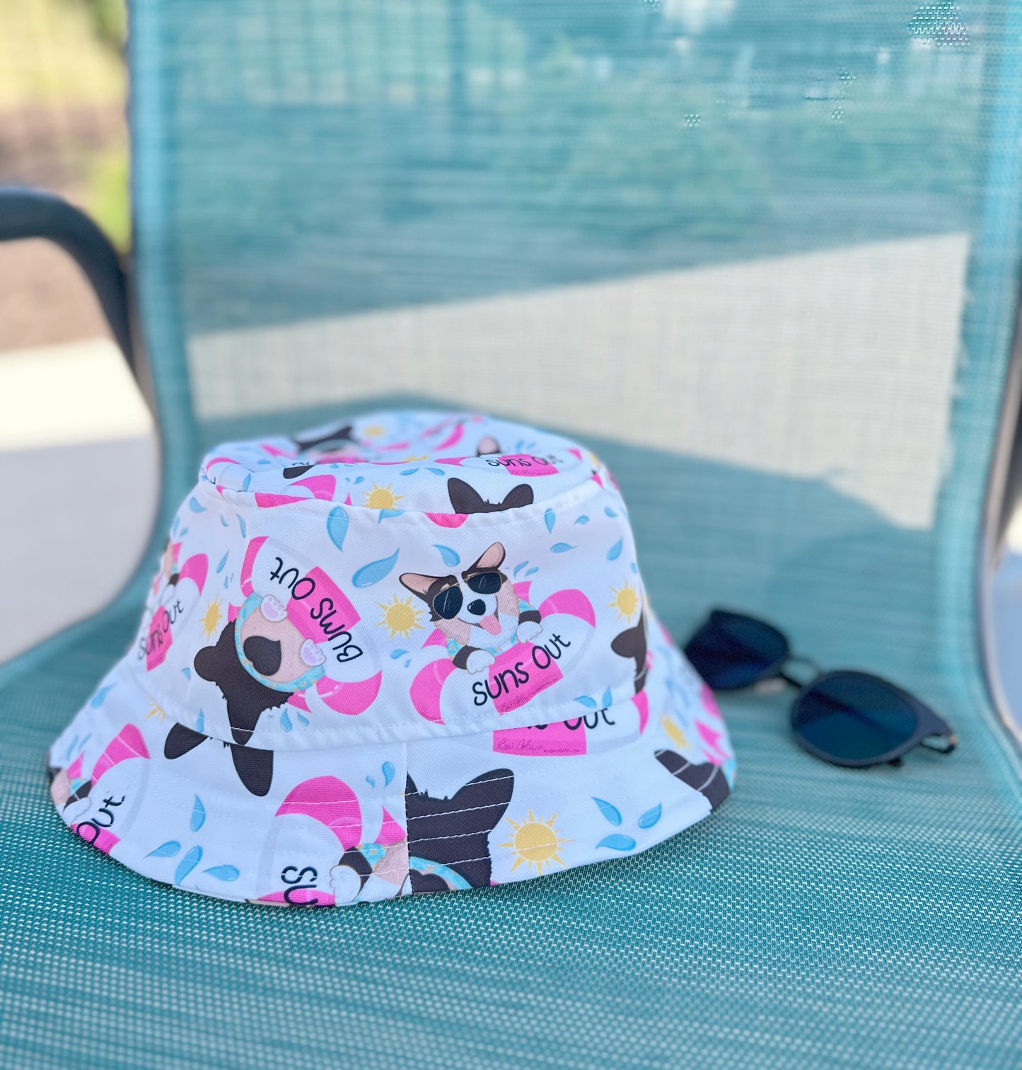 Tri-Color Corgi Suns Out Bums Out Bucket Hat